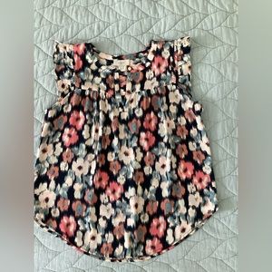 Loft outlet - SM - flowy tank